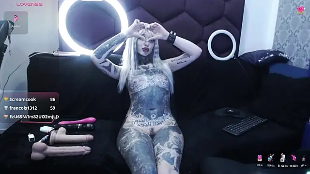 Snapshot of TyphoidMary chatting on 01-06-25, 03:20 TyphoidMary online show from 01-06-25, 03:20