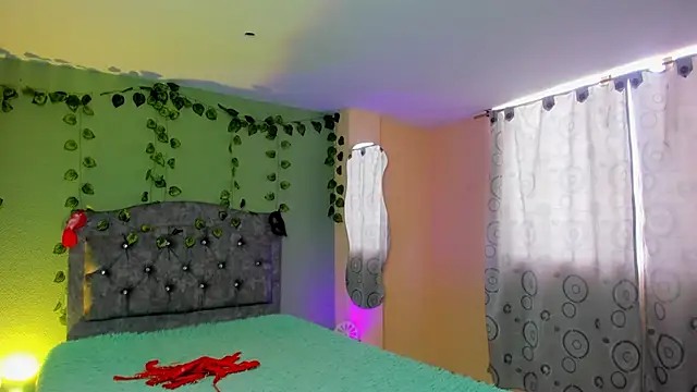 MirandaDream2 online show from 03-23-26, 09:14