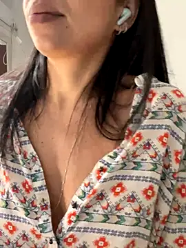 GrlAlice online show from 10-10-25, 03:24