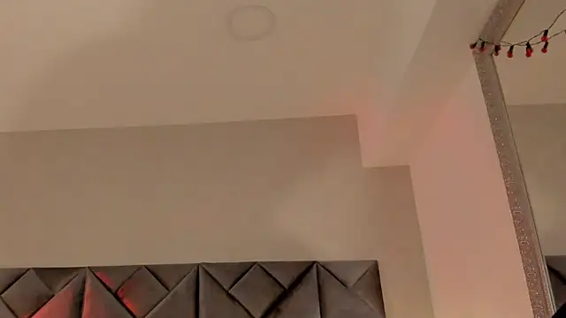 Luisa0110 online show from 06-24-26, 05:11