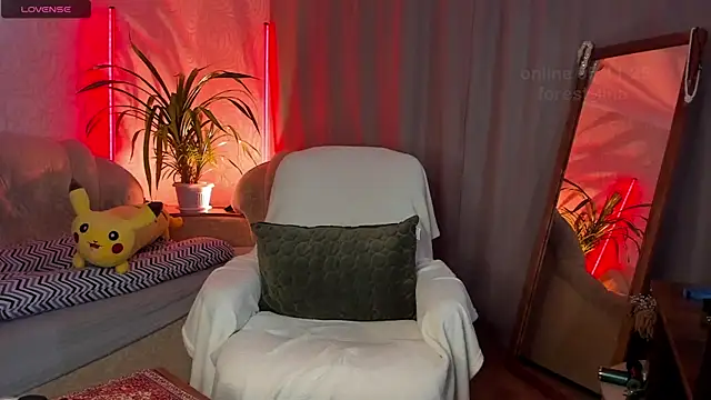 Snapshot of _Forest_Lina_ chatting on 11-05-25, 12:19 Forest Lina online show from 11-05-25, 12:19