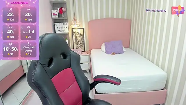 MEGANTARLY09 online show from 01-14-26, 09:51