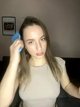 EdnaBradley online show from 11-18-25, 02:09