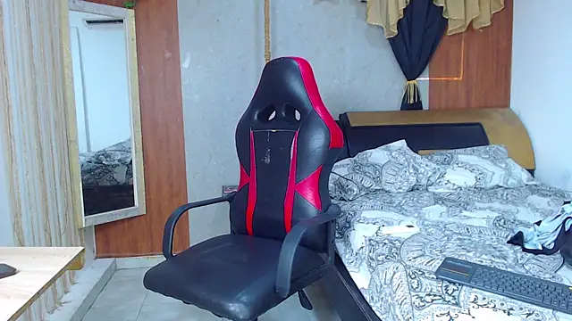 Snapshot of nazper chatting on 04-29-26, 05:17 nazper online show from 04-29-26, 05:17