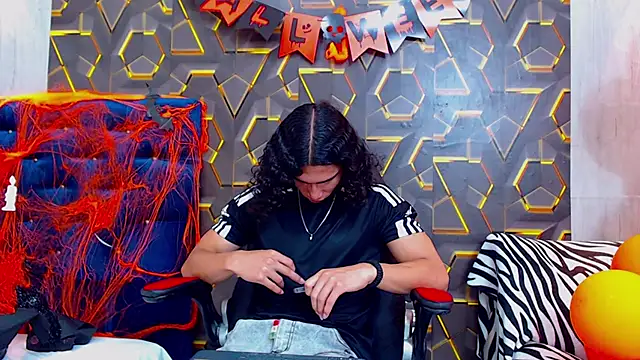 nazper online show from 10-28-25, 05:01