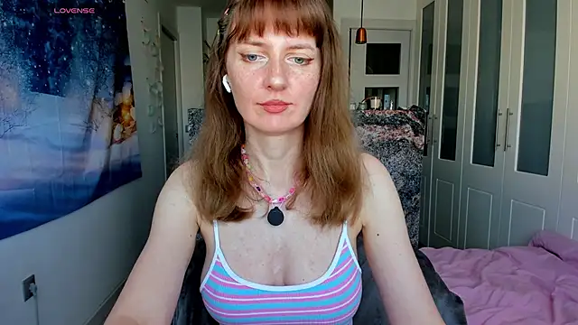 YourSexyNeighbour online show from 01-10-26, 01:50