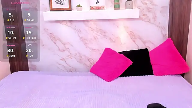 AmyBarton02 online show from 02-17-26, 05:43