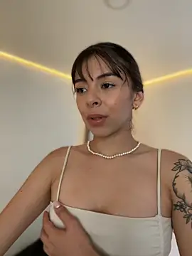 AmmyCollinsW online show from 11-27-25, 08:53