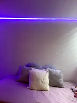 AmmyCollinsW online show from 09-10-25, 08:08