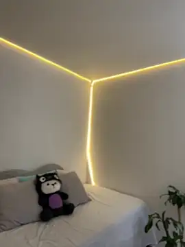 AmmyCollinsW online show from 03-04-26, 09:22