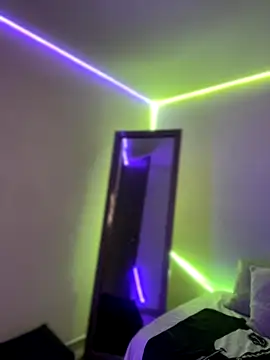 AmmyCollinsW online show from 09-17-25, 08:55