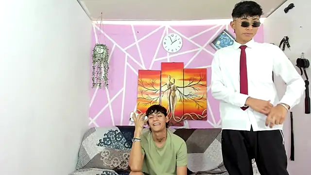 Fresahot2005 online show from 01-29-25, 07:00