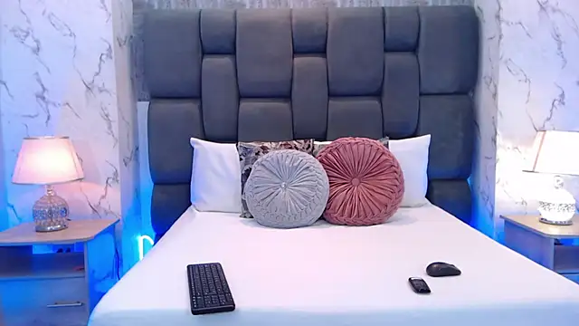 SophieWolkman online show from 11-04-25, 12:09