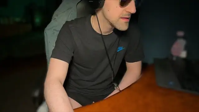 Stefisexy91 online show from 04-11-26, 09:40