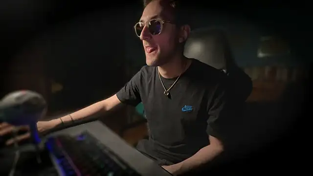 Stefisexy91 online show from 10-16-25, 08:39