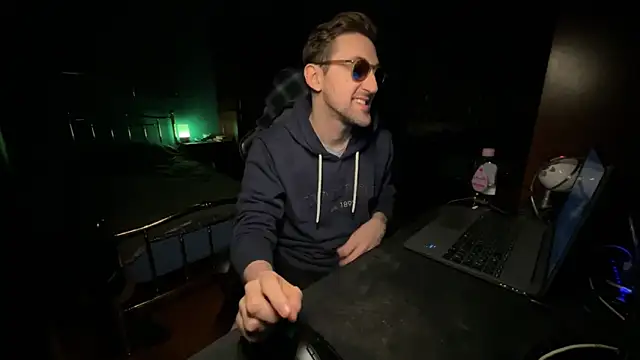 Stefisexy91 online show from 12-19-25, 07:27