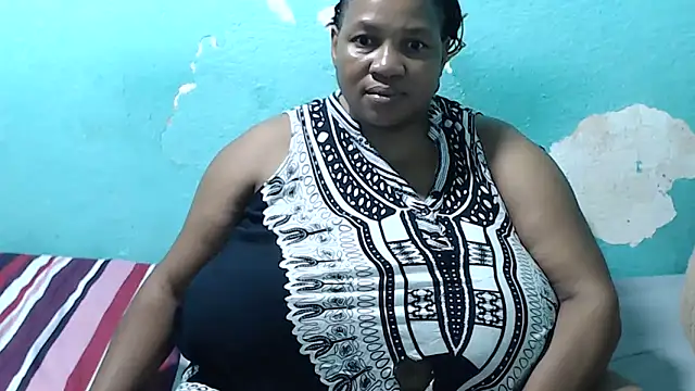 Bustyslave48 online show from 02-14-25, 08:26