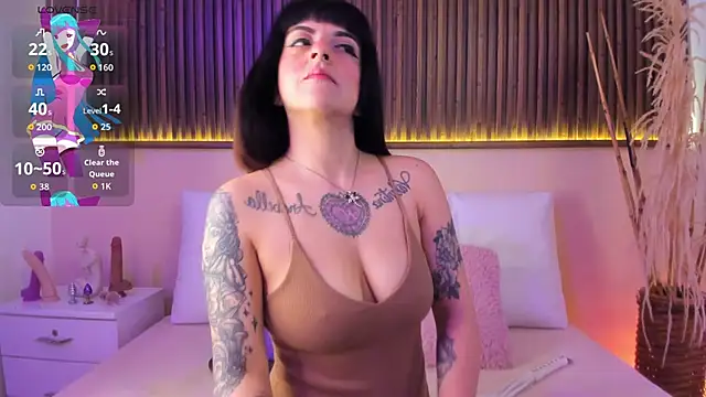 Liz grey  online show from 12-19-25, 09:50