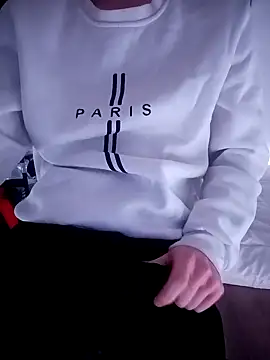 Snapshot of gostos__oo chatting on 12-21-24, 11:13 gostos  oo online show from 12-21-24, 11:13