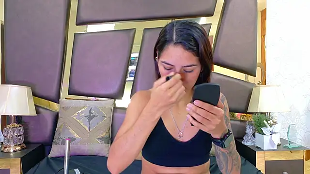 NicoleEsposito online show from 01-19-26, 12:42