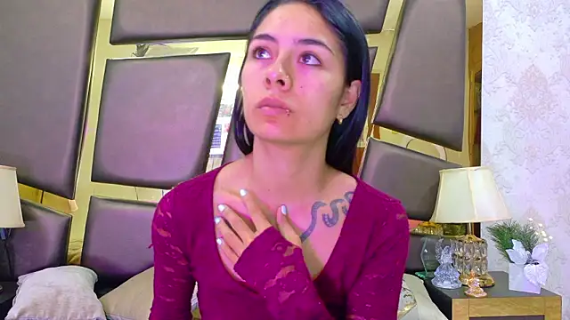 NicoleEsposito online show from 03-06-26, 12:33