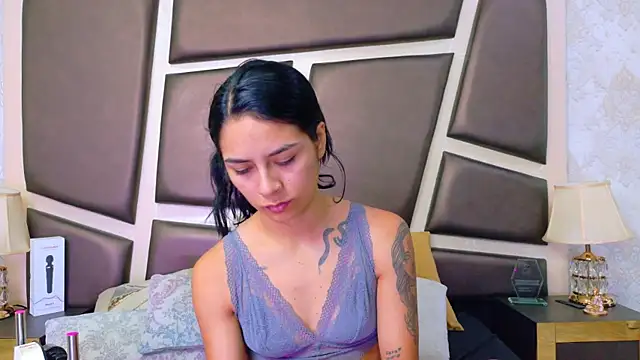 Snapshot of NicoleEsposito chatting on 07-15-26, 12:56 NicoleEsposito online show from 07-15-26, 12:56