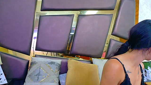 NicoleEsposito online show from 04-16-26, 12:39