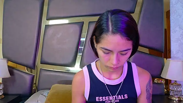 NicoleEsposito online show from 11-13-25, 12:53