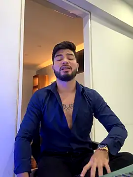 Snapshot of _tony8 chatting on 11-15-25, 04:11 tony8 online show from 11-15-25, 04:11