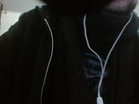 Snapshot of camiloking1720 chatting on 10-10-25, 11:16 camiloking1720 online show from 10-10-25, 11:16