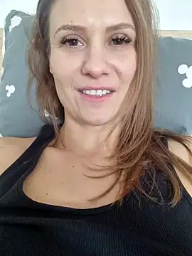 Snapshot of NattyReturn chatting on 03-05-26, 12:24 NattyReturn online show from 03-05-26, 12:24