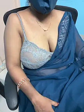 Snapshot of sajeetha chatting on 06-03-26, 03:06 sajeetha online show from 06-03-26, 03:06