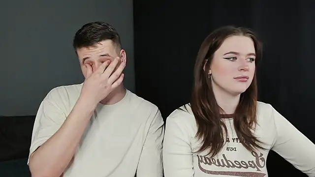 Pinku kitsune online show from 03-14-25, 11:11