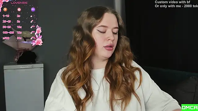 Snapshot of Pinku_kitsune chatting on 02-15-26, 07:51 Pinku kitsune online show from 02-15-26, 07:51