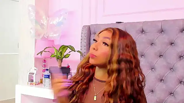 HaileeRoberts online show from 03-12-26, 12:20