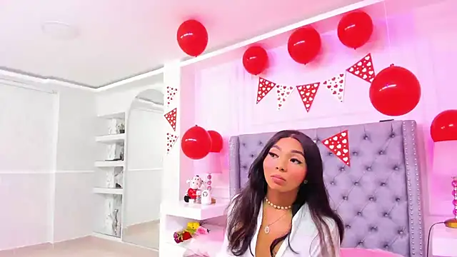 HaileeRoberts online show from 09-21-25, 01:05