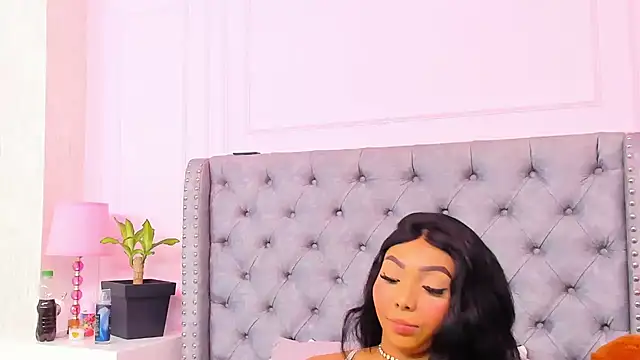 HaileeRoberts online show from 01-08-26, 12:22