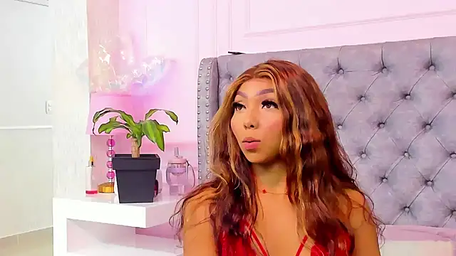 HaileeRoberts online show from 04-11-26, 12:31