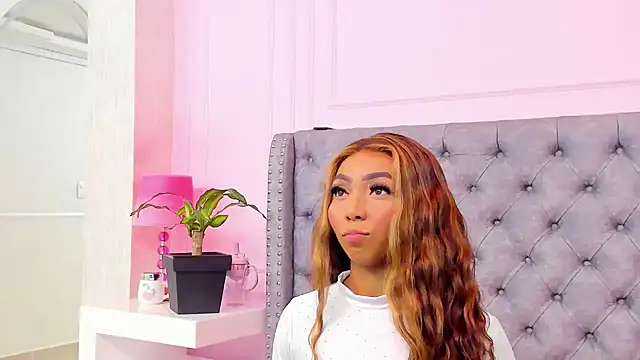 HaileeRoberts online show from 03-05-26, 12:24