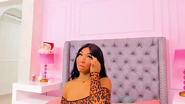 HaileeRoberts online show from 11-04-25, 12:20