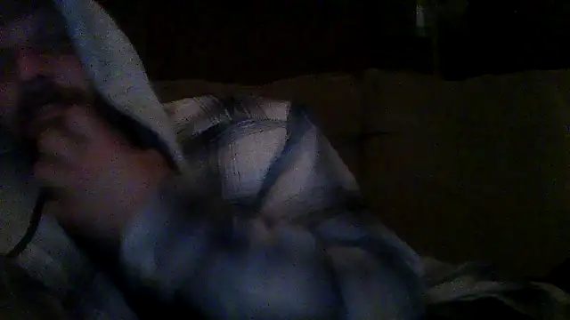 Snapshot of luke_thighwalker2469 chatting on 12-18-25, 07:02 luke thighwalker2469 online show from 12-18-25, 07:02