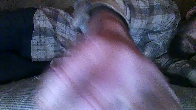 Snapshot of luke_thighwalker2469 chatting on 11-11-25, 01:17 luke thighwalker2469 online show from 11-11-25, 01:17