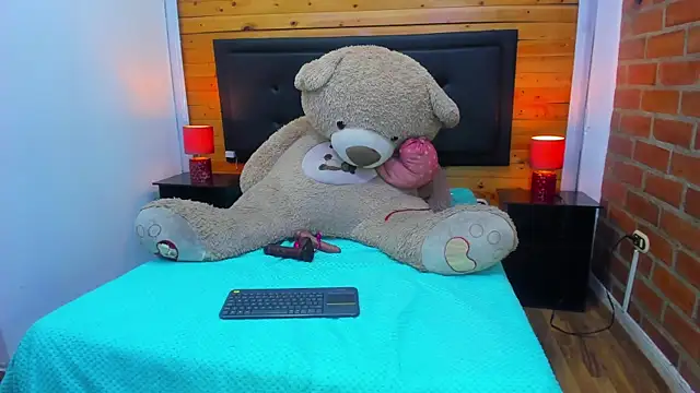 Dulcex69 online show from 03-03-25, 12:06