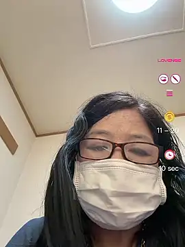 Snapshot of ryoko6681 chatting on 06-21-26, 04:07 ryoko6681 online show from 06-21-26, 04:07
