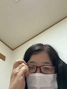 Snapshot of ryoko6681 chatting on 04-19-26, 06:10 ryoko6681 online show from 04-19-26, 06:10