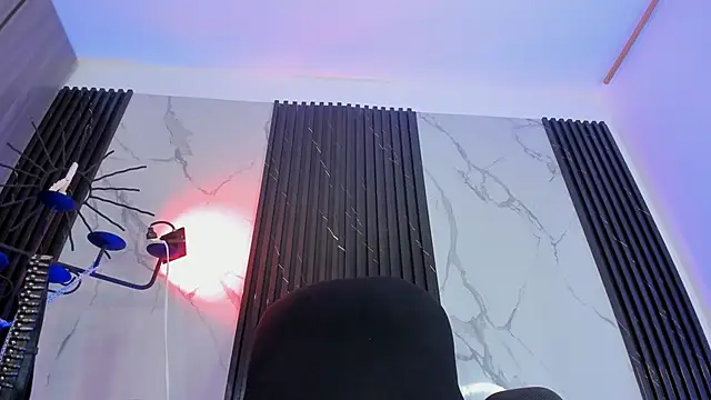 ALICEPOIXXXON online show from 04-15-26, 03:56