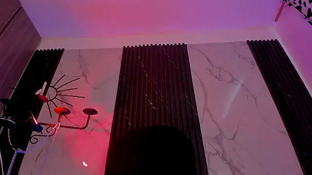 ALICEPOIXXXON online show from 04-11-26, 06:00