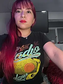 Snapshot of Maylin_2024 chatting on 10-24-25, 09:25 Maylin 2024 online show from 10-24-25, 09:25