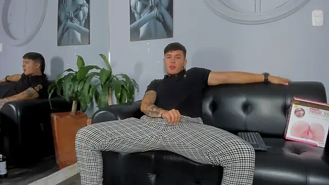 Cristopher strong online show from 02-16-25, 11:16