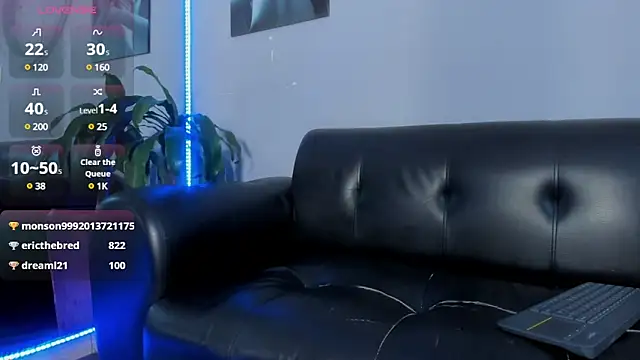 Cristopher strong online show from 02-20-25, 04:03